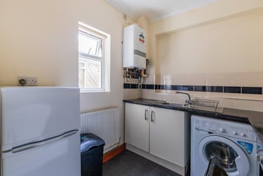1 bed house, Richmond Crescent, Plasnewydd, Cardiff, CF243AH - Image 4